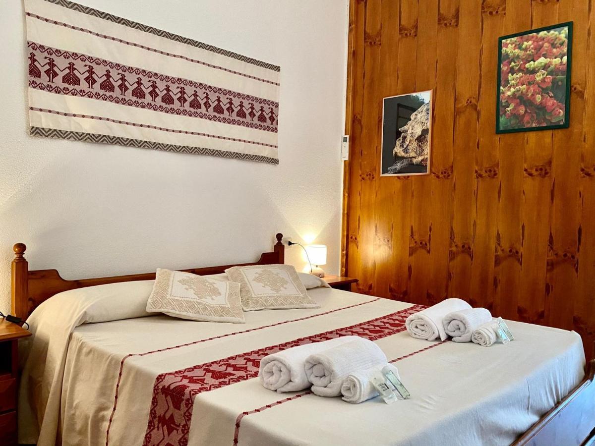 Agriturismo Lu Branu Arzachena Exteriör bild